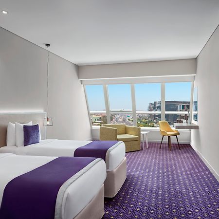 Leva Hotel Mazaya Centre Dubai Ngoại thất bức ảnh
