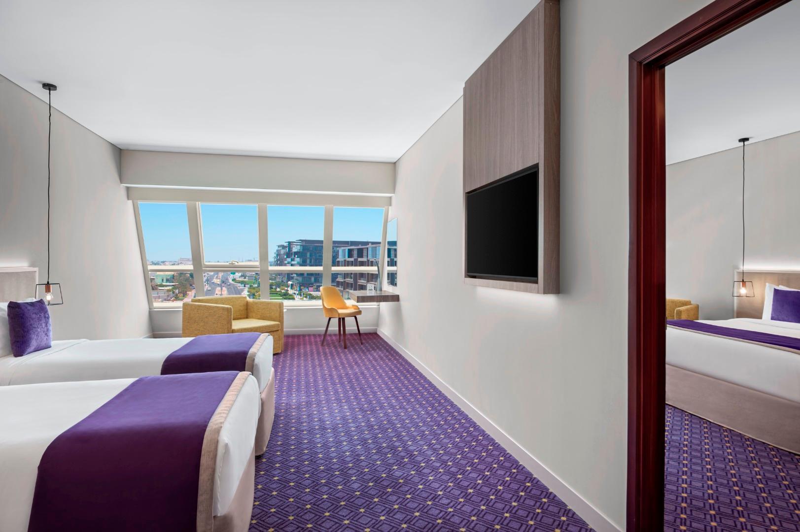 Leva Hotel Mazaya Centre Dubai Ngoại thất bức ảnh
