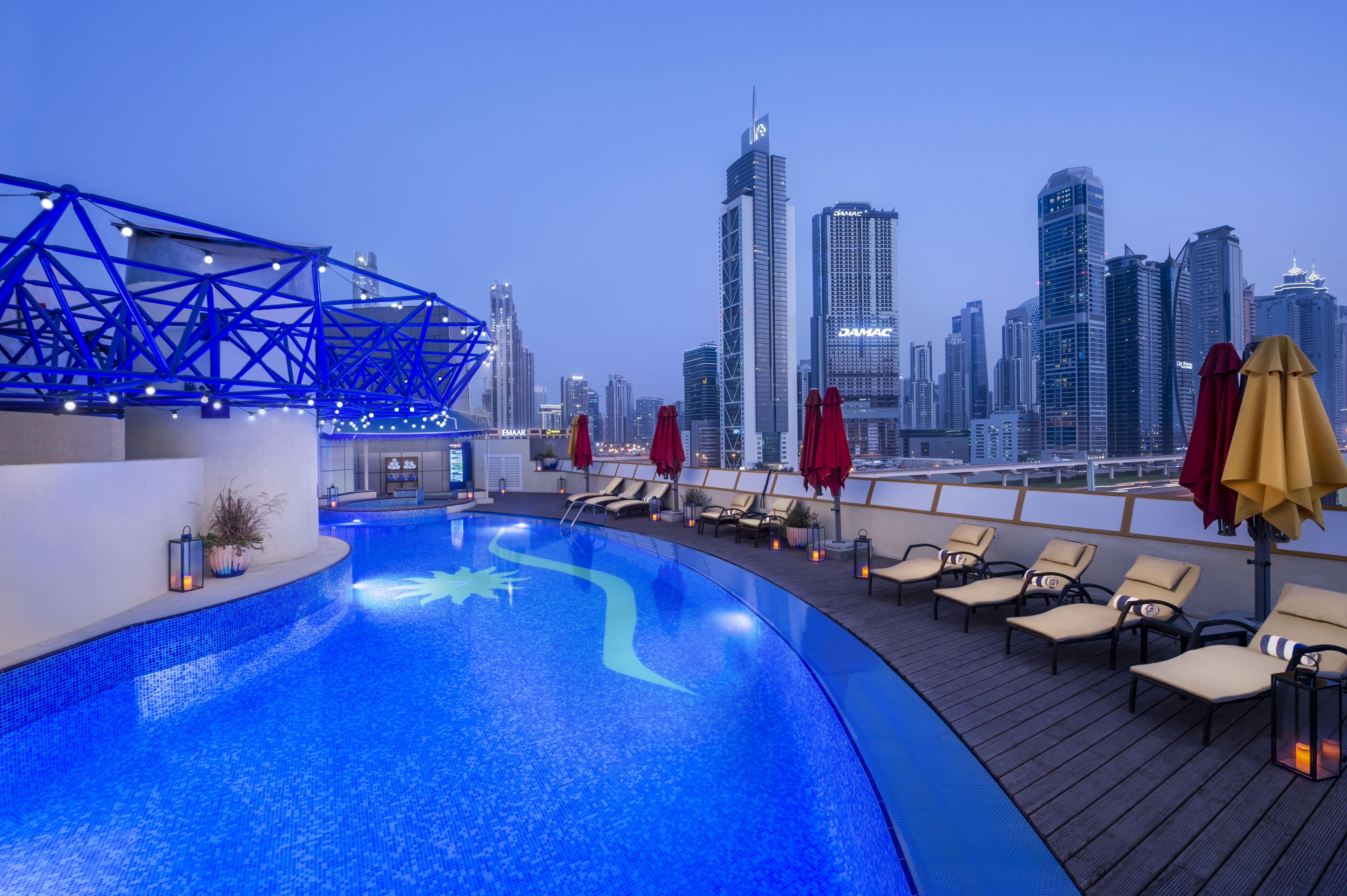 Leva Hotel Mazaya Centre Dubai Ngoại thất bức ảnh